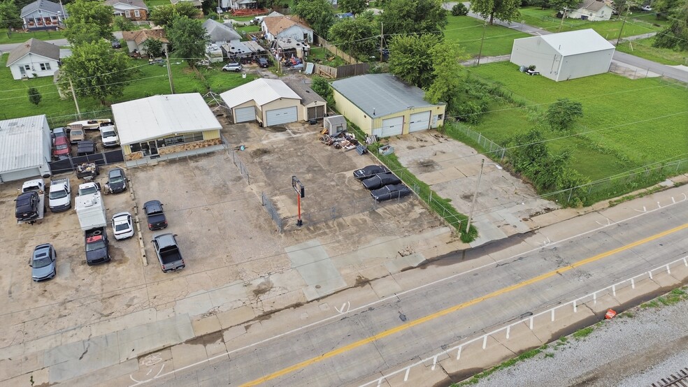 More Photos Of 5920 Charles Page Blvd, Tulsa Freestanding For Sale