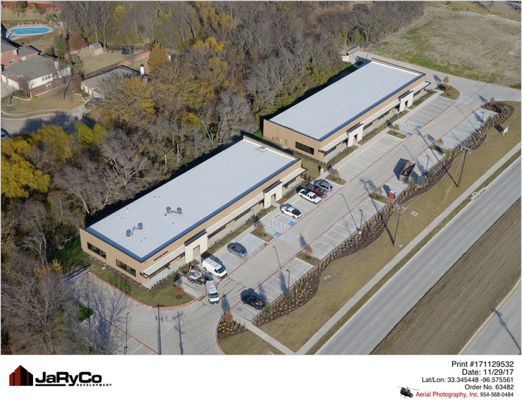 More Photos Of 2100 W White St, Anna Office For Lease