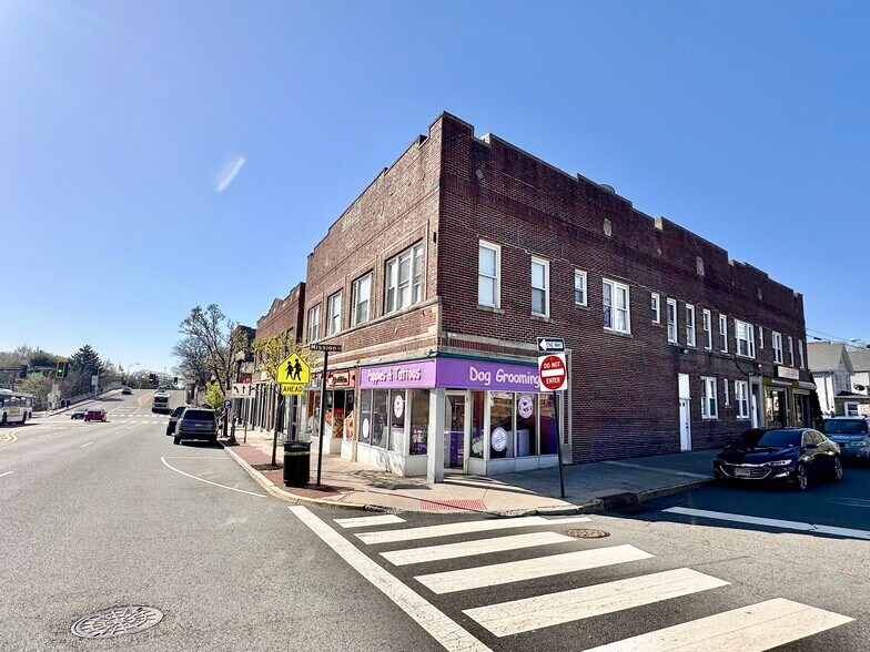 More Photos Of 112-116 Bloomfield Ave, Montclair Storefront Retail Residential For Lease