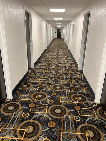 More Photos Of 6590 Thompson Rd, Syracuse Hotel For Sale