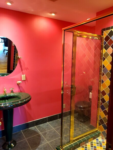 More Photos Of 1851 E 71st St, Tulsa Loft Creative Space For Sale