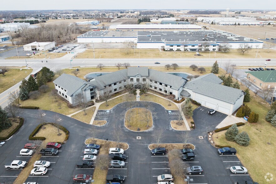 More Photos Of 1168 N Main St, Bowling Green Office For Sale