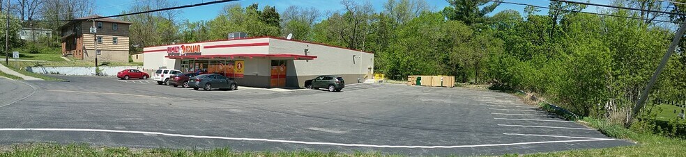 More Photos Of 4915 Grolier Rd, Syracuse Supermarket For Lease