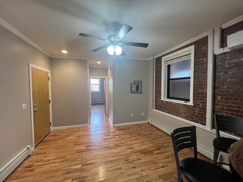 More Photos Of 153 Bank St, New London Apartments For Sale