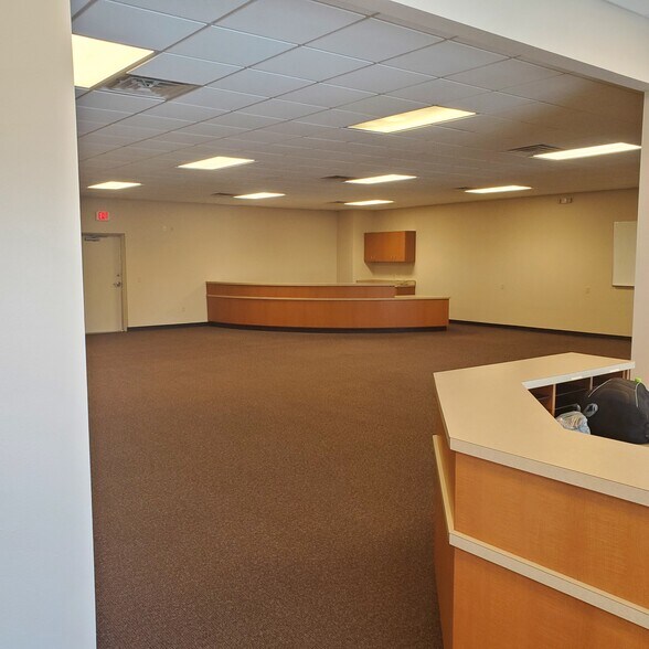 More Photos Of 12591 Sorrento Rd, Perdido Key Medical For Lease