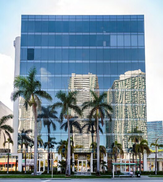 More Photos Of 3050 Biscayne Blvd, Miami Office For Lease
