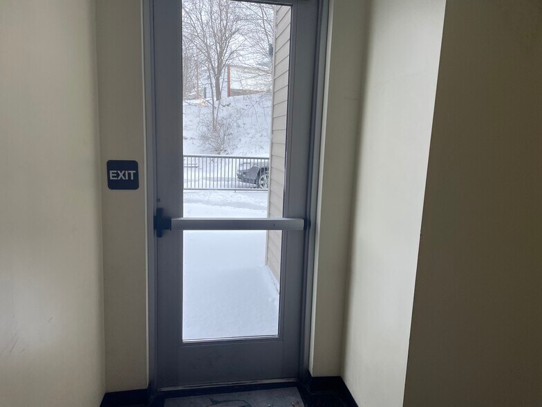 More Photos Of 1017 Highland Ave, Greensburg Restaurant For Sale