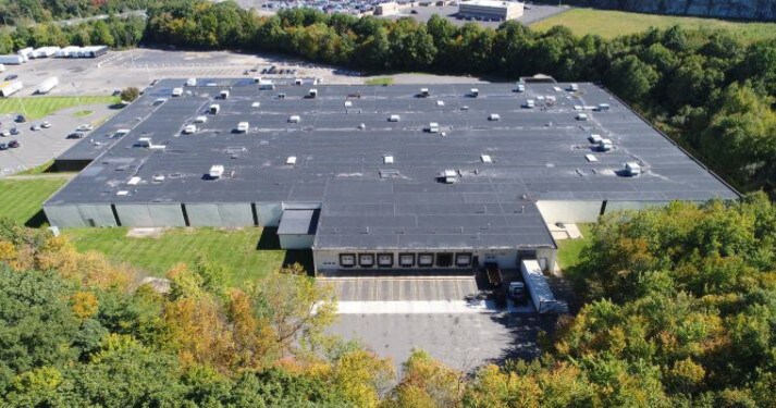 More Photos Of 400 Captain Neville Dr, Waterbury Warehouse For Lease