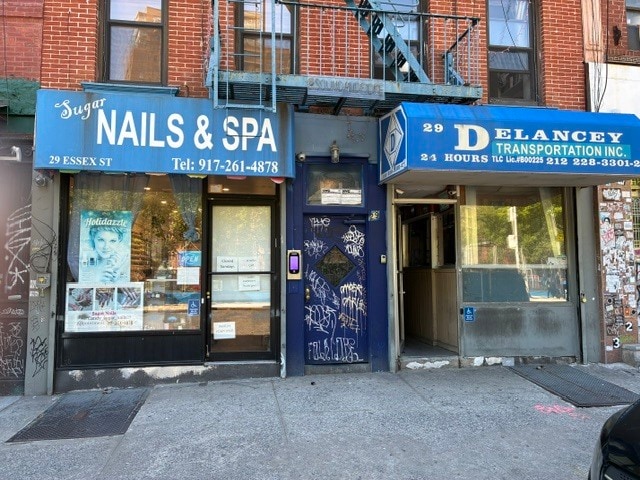 Primary Photo Of 29 Essex St, New York Apartments For Lease
