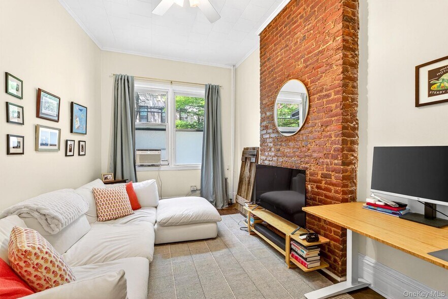 More Photos Of 34 Sutton St, Brooklyn Apartments For Sale