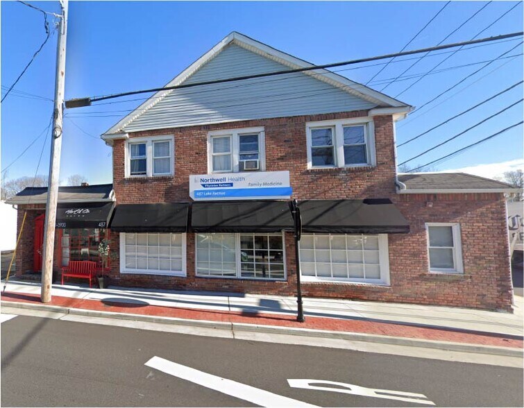 Primary Photo Of 487 Lake Ave, Saint James General Retail For Sale
