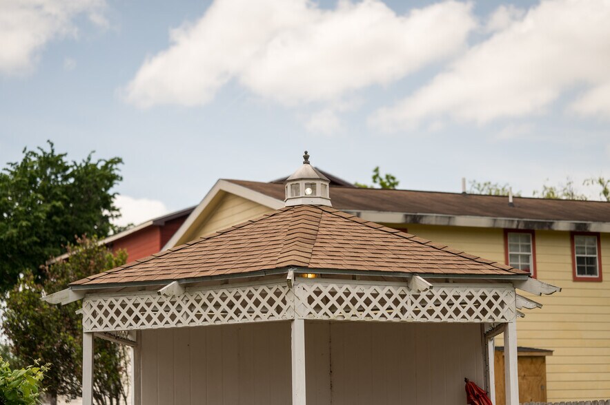 More Photos Of 706 Bradford Ave, Kemah Land For Sale