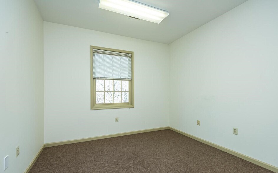 More Photos Of 3900 Mechanicsville Rd, Doylestown Loft Creative Space For Sale