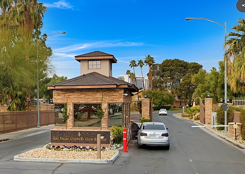 Primary Photo Of 1018 Bel Air Cir, Las Vegas Multifamily For Sale