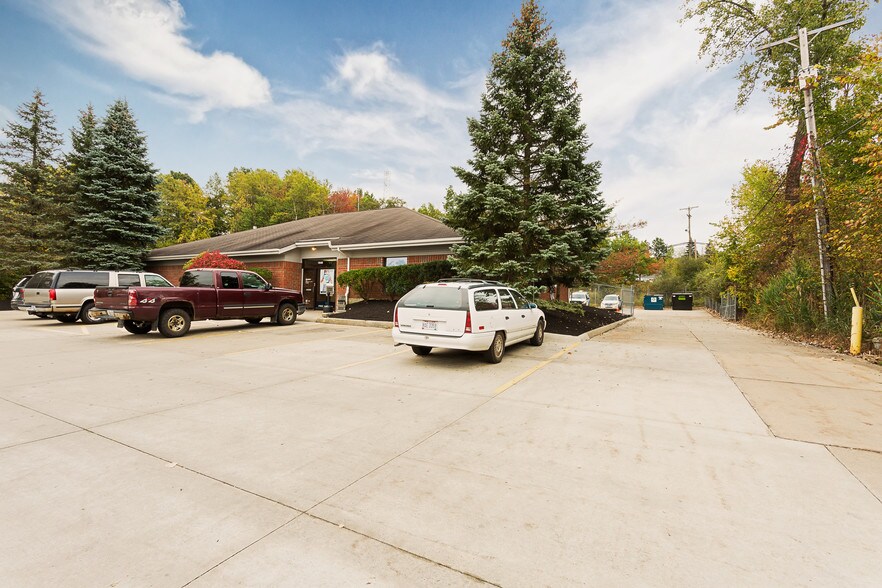 More Photos Of 1848 State Route 59, Kent Office For Sale