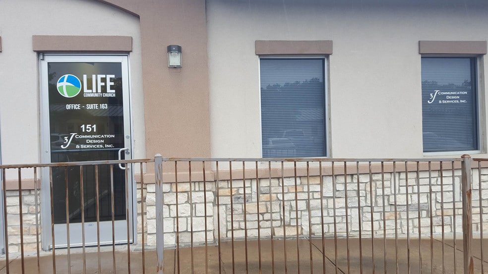 More Photos Of 4303 S Bowen Rd, Arlington Self Storage For Lease