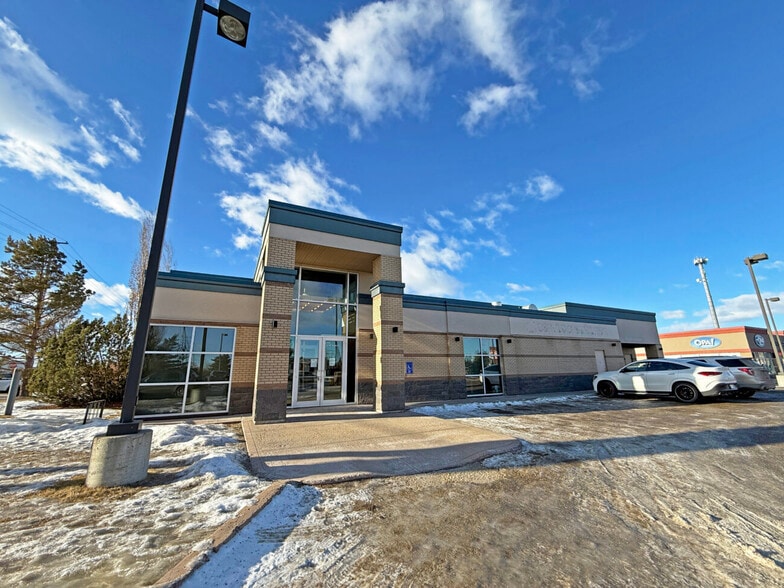 More Photos Of 6730 Taylor Dr, Red Deer Storefront For Lease