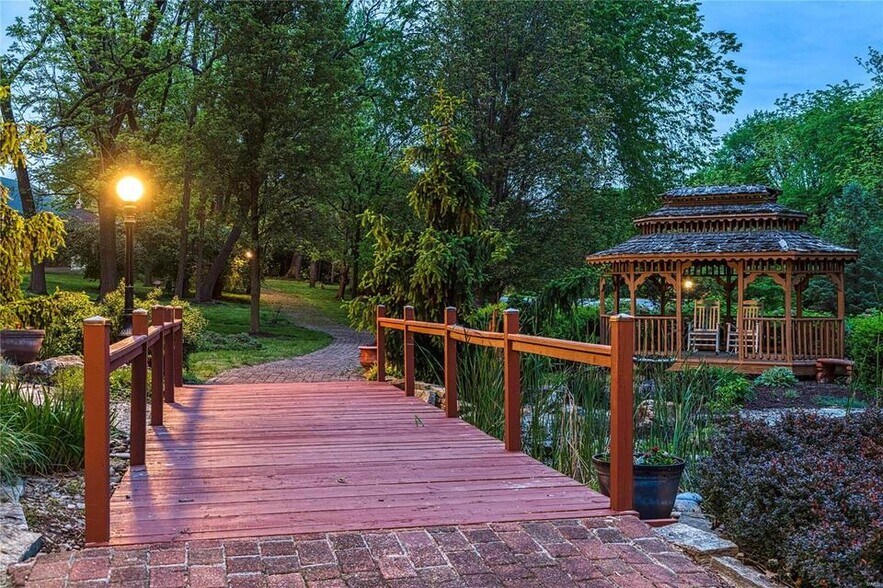 More Photos Of 11475 Lilac Ave, Saint Louis Specialty For Sale