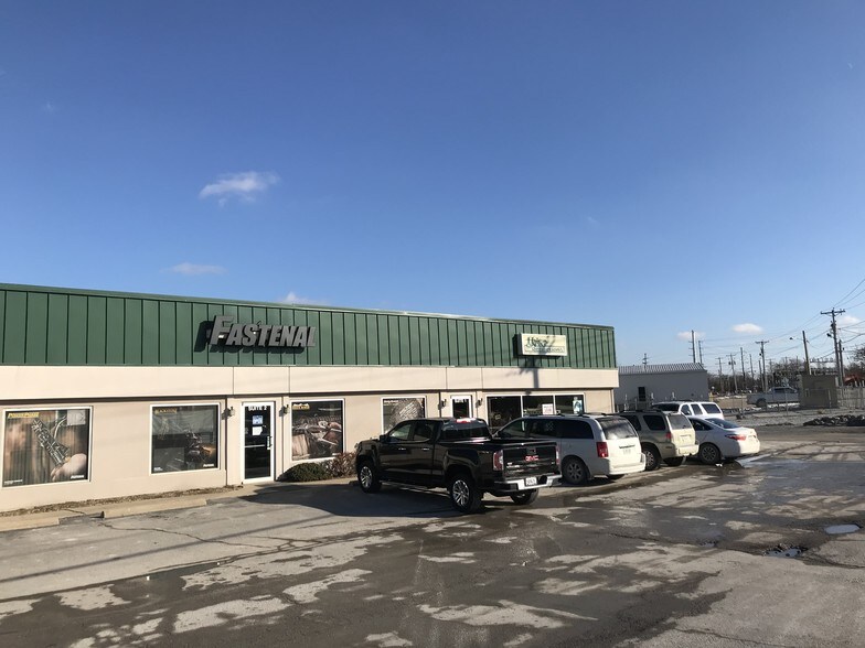 More Photos Of 3533 Main St, Keokuk Freestanding For Lease