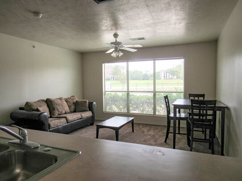 More Photos Of 22063 FM 1098 Rd, Prairie View Apartments For Sale
