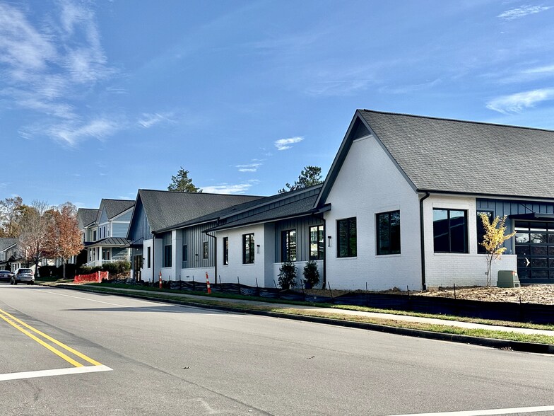 More Photos Of 38100 Moring Dr, Chapel Hill General Retail For Lease