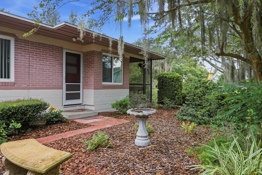 More Photos Of 642 Harwood St, Orlando Apartments For Sale
