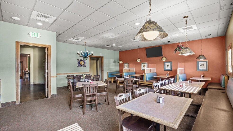 More Photos Of 3245 I-70 Business Loop, Clifton Restaurant For Sale