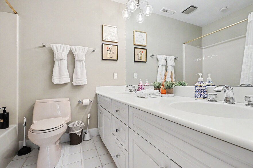 More Photos Of 390 Saddleback Knl, Nellysford Specialty For Sale