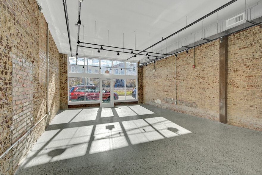 More Photos Of 166-186 N Broad St, Mooresville Loft Creative Space For Sale