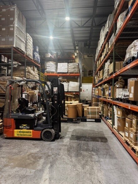 More Photos Of 12601 NW 115th Ave, Medley Warehouse For Lease