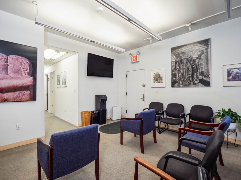 More Photos Of 35 E 85th St, New York Apartments For Sale