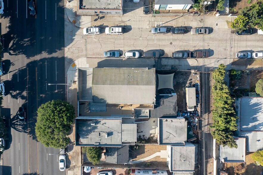 More Photos Of 2927-2931 W Florence Ave, Los Angeles Storefront For Sale