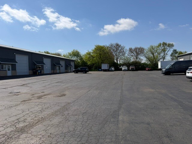 Primary Photo Of 14611 W Edison Dr, New Lenox Warehouse For Lease