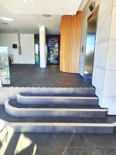 More Photos Of 570 Blaxland Rd, Eastwood Office For Lease