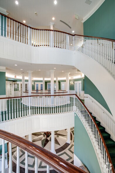 More Photos Of 101 Charles St, La Plata Medical For Lease