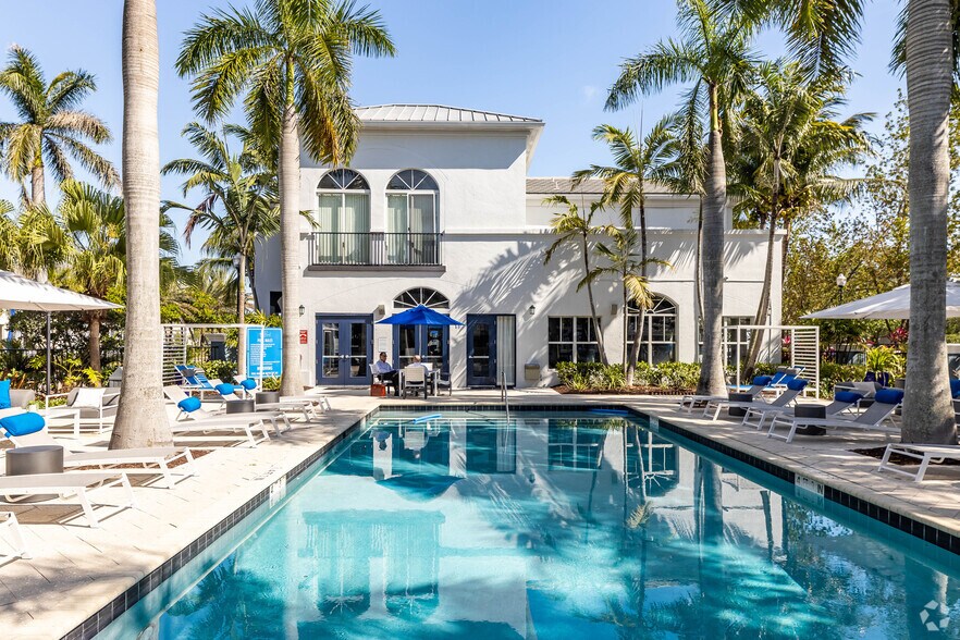 More Photos Of 3880 W Broward Blvd, Fort Lauderdale Apartments For Lease