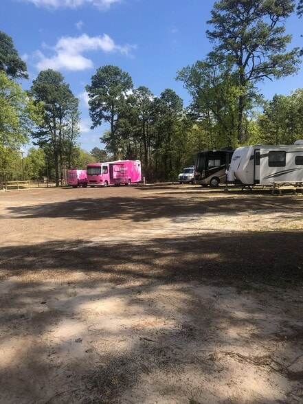 More Photos Of 3755 S FM 2869, Hawkins Trailer Camper Park For Sale