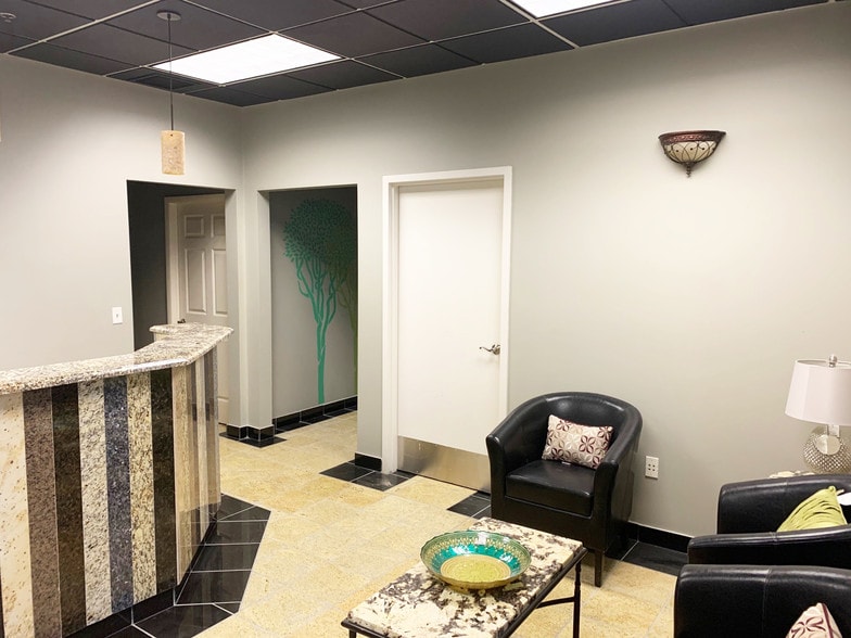 More Photos Of 3851 Model Ct SE, Grand Rapids Warehouse For Lease