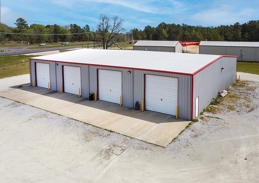 More Photos Of 9854 US Highway 271, Tyler Warehouse For Sale