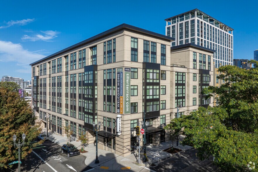 Primary Photo Of 1670 SW Alder St, Portland Apartments For Lease