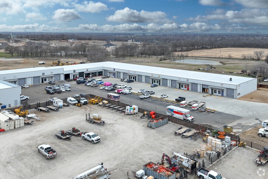 More Photos Of 22390 E 111th St, Broken Arrow Warehouse For Lease