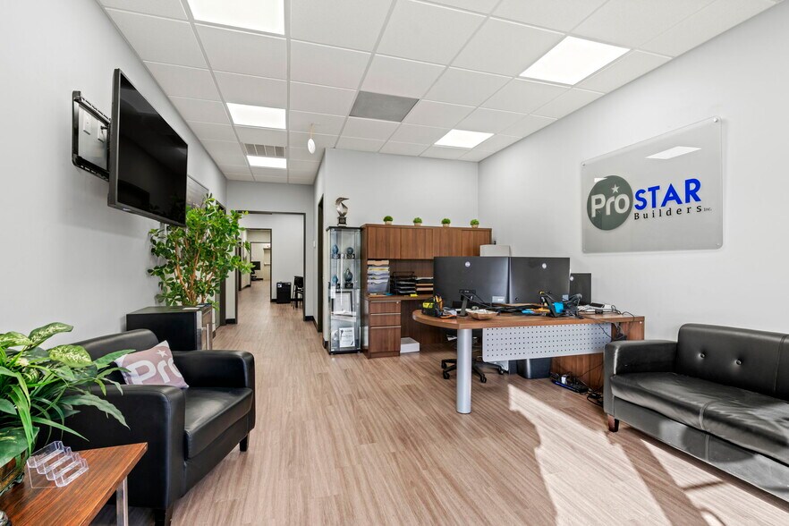 More Photos Of 5278 N Main St, Baytown Unknown For Lease