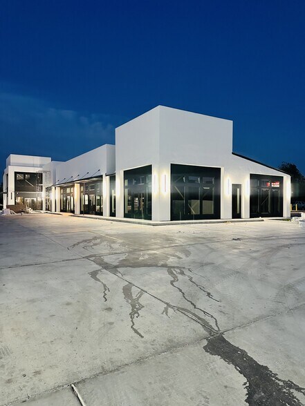 More Photos Of 4414 S Raul Longoria Rd, Edinburg General Retail For Sale