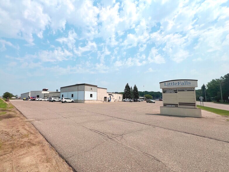 More Photos Of 609 13th Ave NE, Little Falls Manufacturing For Lease