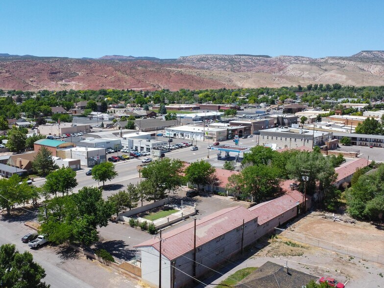 More Photos Of 145 S Main St, Richfield Hotel For Sale