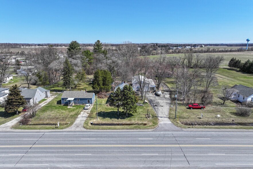 More Photos Of 12181 Dixie Hwy, Birch Run Specialty For Sale