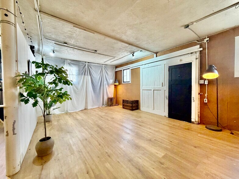 More Photos Of 1080 1/2 S Gaylord St, Denver Storefront Retail Office For Lease