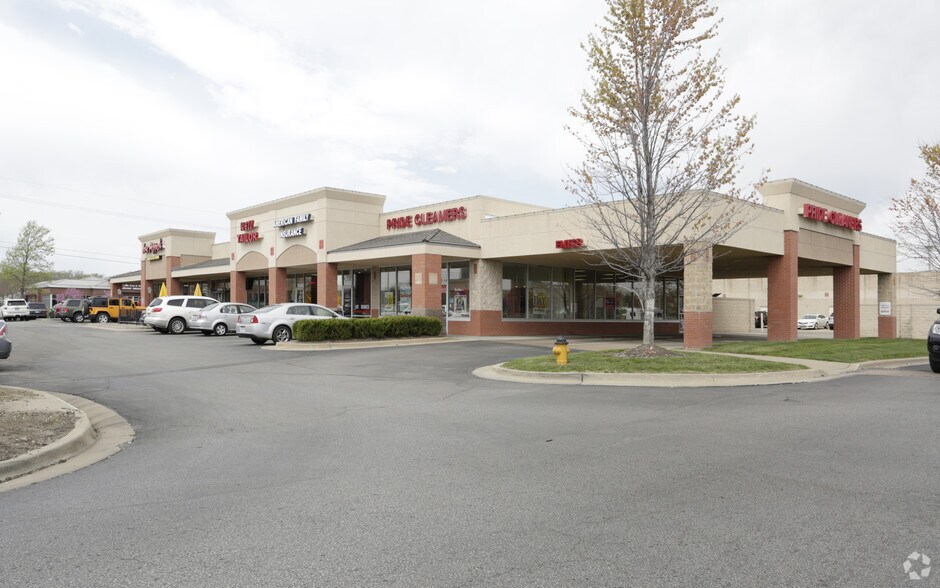 More Photos Of 14319-14391 Metcalf Ave, Overland Park Freestanding For Lease