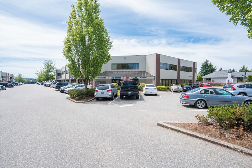 More Photos Of 19292 60th Ave, Surrey Warehouse For Lease