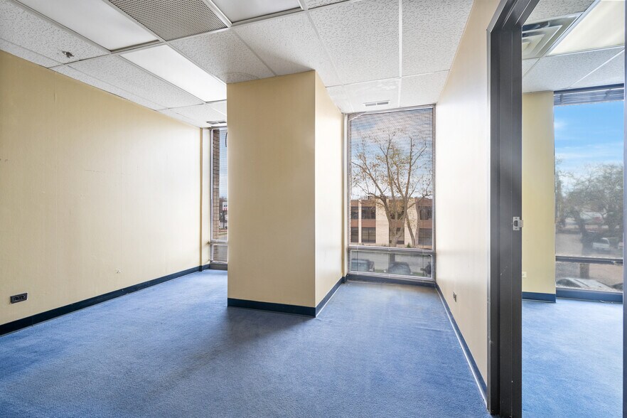 More Photos Of 10001 W Roosevelt Rd, Westchester Office For Sale